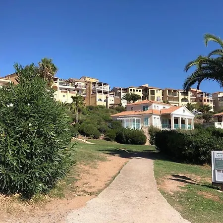 Studio 4 Personnes, Cap Esterel, Superbe Vue. 500m Des Plages.
